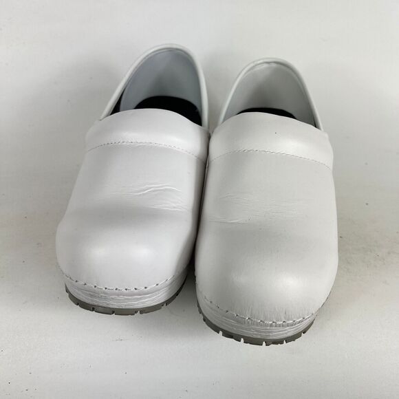 Skechers Work Clogs Candaba Women 8.5 White Leather Slip-Resistant Comfort 77227 - Picture 4 of 10